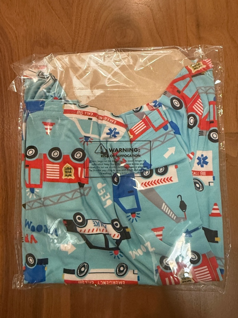 Little Sleepies To the Rescue Pocket Tee NIB size 4T - Picture 4 of 4